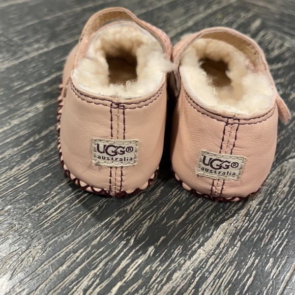 Ugg Baby Mary Janes* - Picture 3 of 5